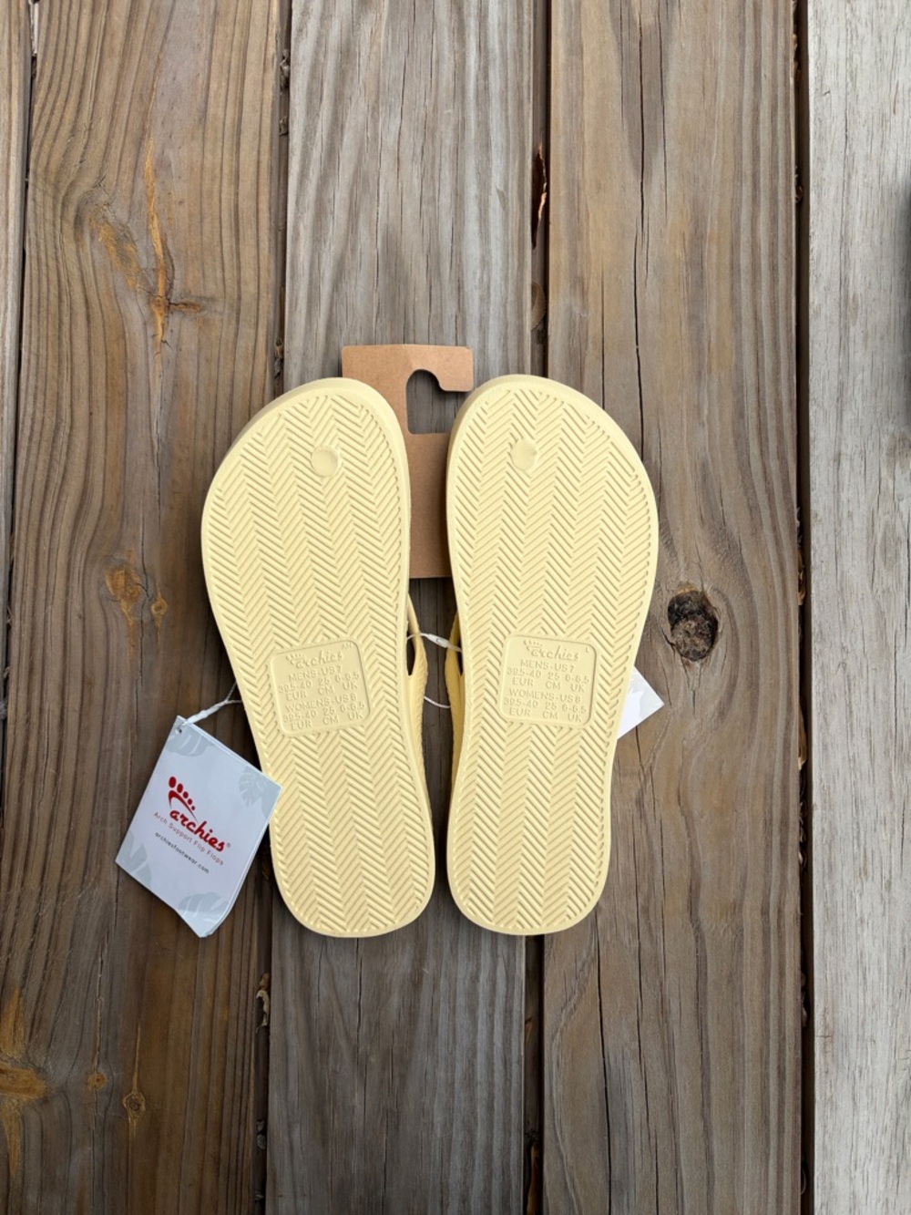 Archies Women's Yellow Flip Flops - Lightweight Comfort - Picture 2 of 2